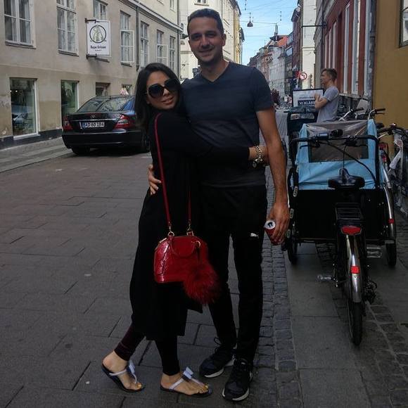 Meet your Posher, Sevina - Picture 1 of 1